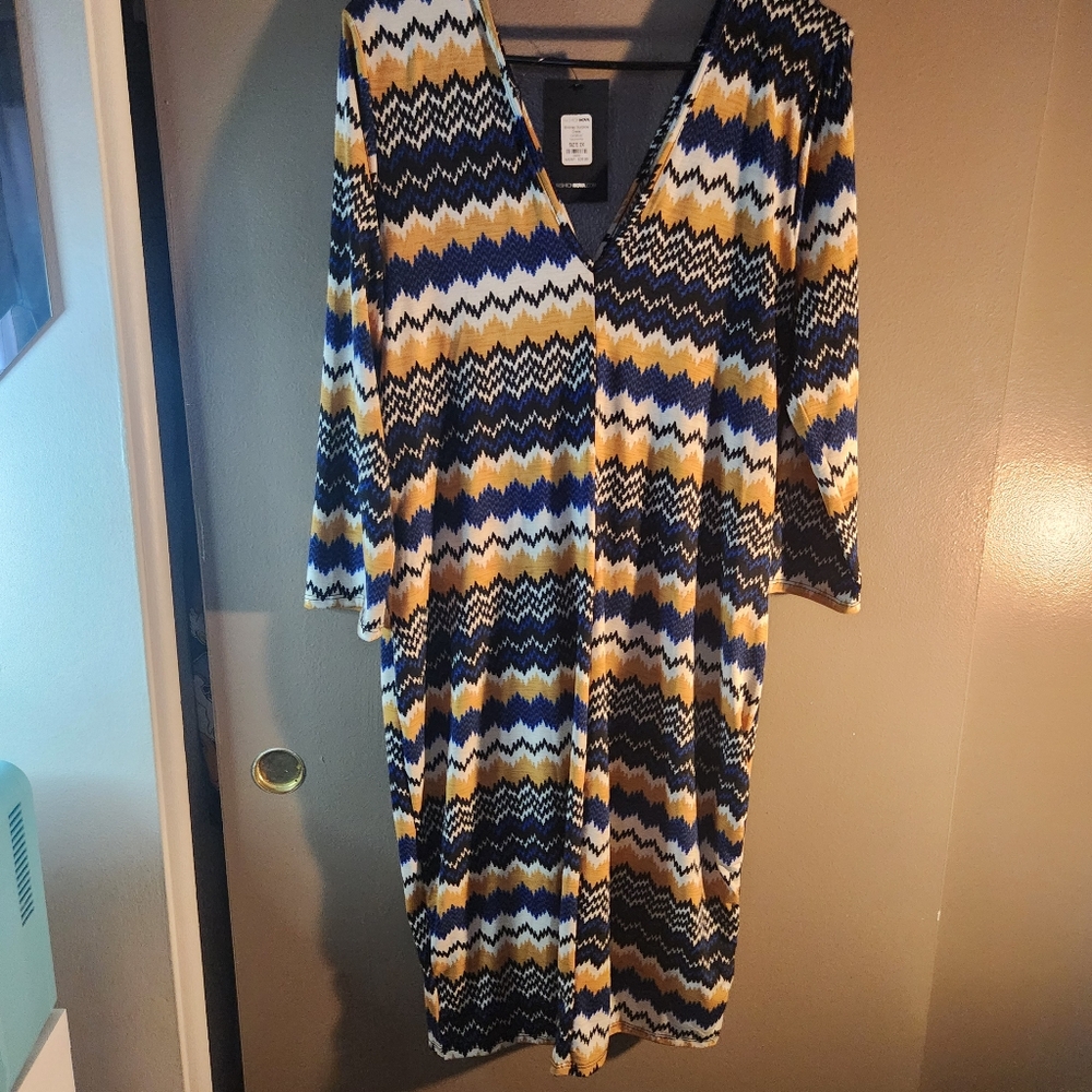 Ladies multi color wrap dress size 2x